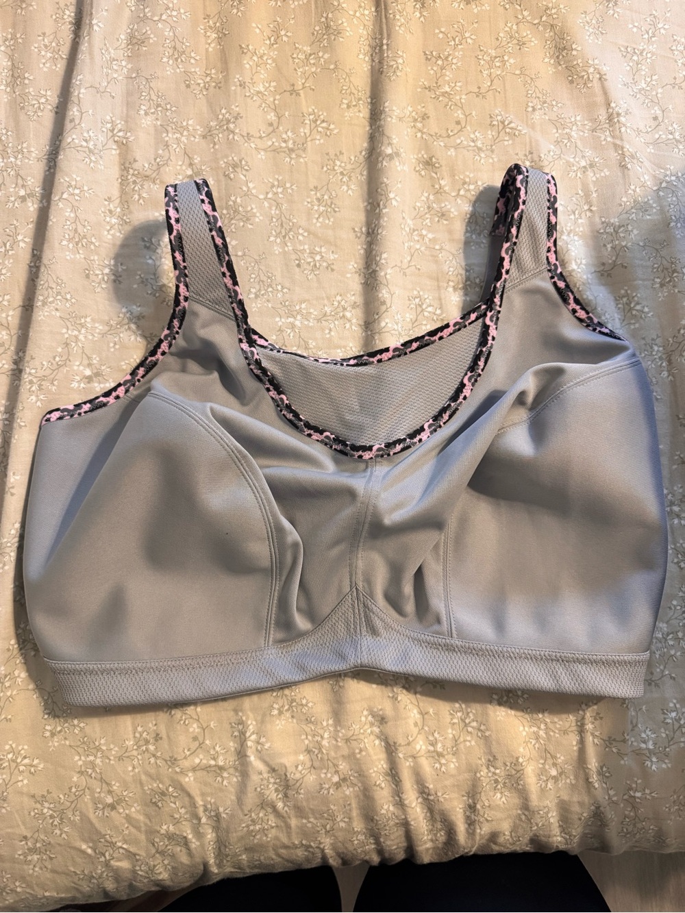 Glamorise Bra 42I Sports Bra No Bounce Cami Sports Bra